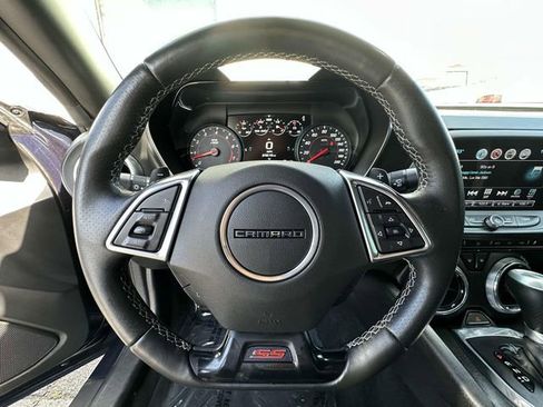 Used 2016 Chevrolet Camaro SS image 15