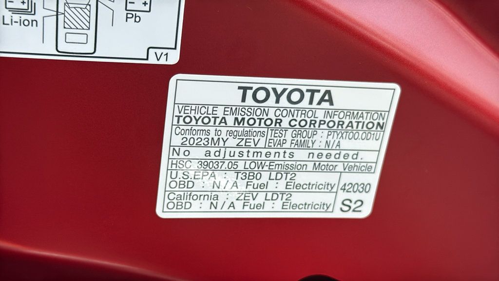 Certified 2023 Subaru Solterra AWD image 28
