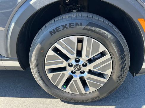 Certified 2026 Hyundai Palisade SEL image 16