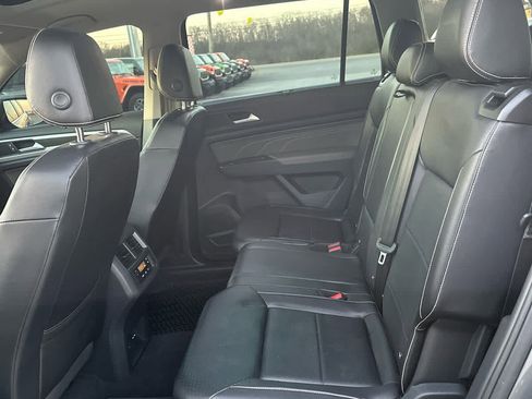 Used 2022 Volkswagen Atlas SE image 12