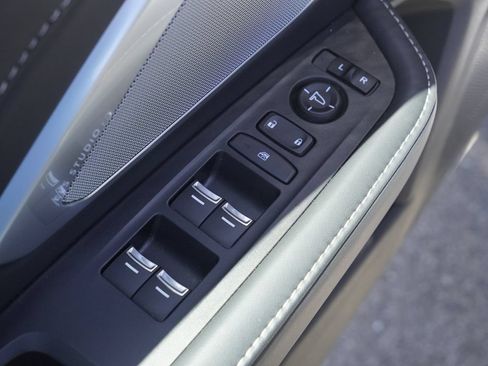 Used 2023 Acura RDX FWD w/ Technology Package image 9