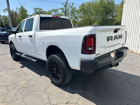 Used 2026 RAM 2500 Tradesman AWD/4WD image 8