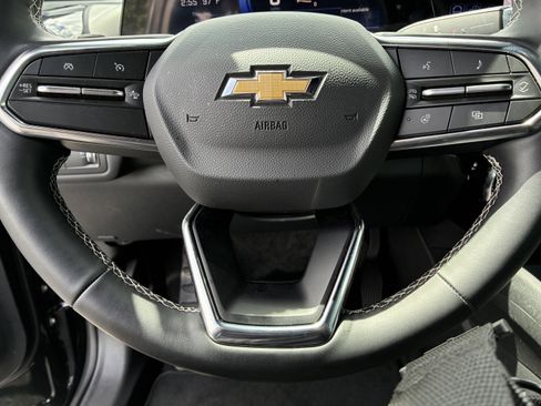 Used 2026 Chevrolet Blazer EV LT FWD image 26