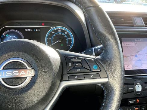 Certified 2024 Nissan Leaf SV Plus image 23