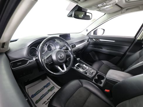 Used 2017 MAZDA CX-5 Touring w/ Preferred Equipment Package image 10