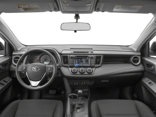 Used 2018 Toyota RAV4 LE FWD image 11