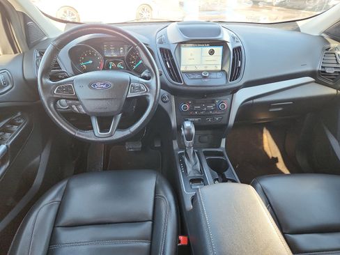 Used 2019 Ford Escape SEL image 10