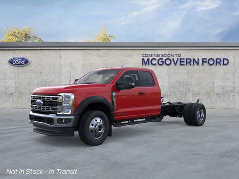 New 2026 Ford F550 4x4 Supercab Super Duty w/ XLT Value Package image 32