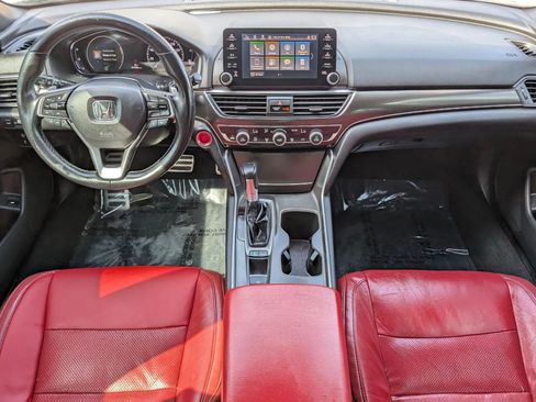 Used 2018 Honda Accord Sport image 14