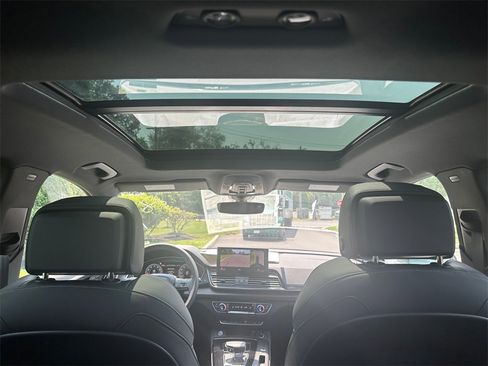 Used 2025 Audi Q5 2.0T Premium Plus w/ Premium Plus Package image 30