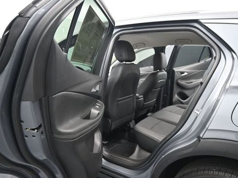Used 2021 Buick Encore GX Select AWD/4WD image 18