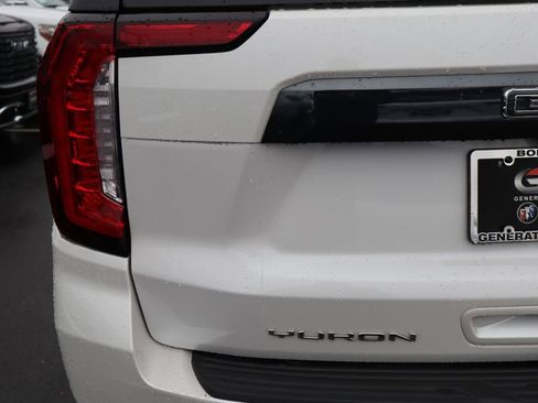 Used 2023 GMC Yukon XL Denali Ultimate image 37