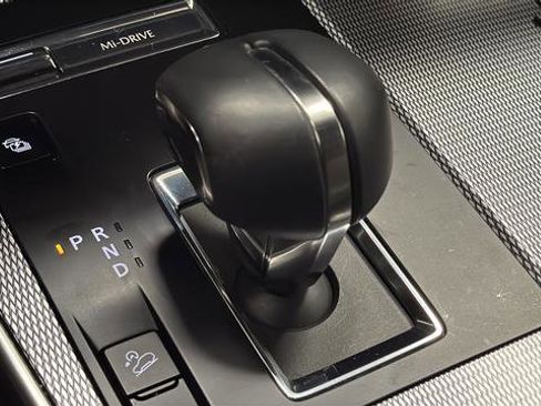 Used 2024 MAZDA CX-90 Plug-In Hybrid w/ Premium Plus image 23