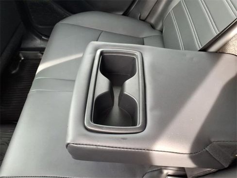 Used 2024 Toyota RAV4 XLE Premium image 9