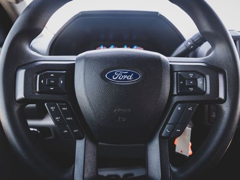 Used 2017 Ford F250 XL w/ STX Appearance Package image 12