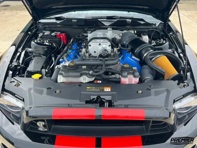 Used 2013 Ford Mustang Shelby GT500 RWD image 14