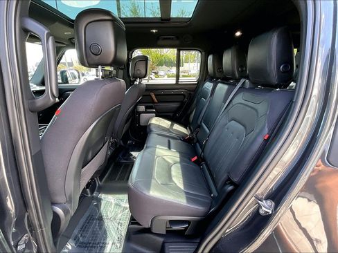 Used 2024 Land Rover Defender 130 X AWD/4WD image 20