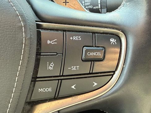 Used 2022 Lexus LS 500 AWD w/ Interior Upgrade Package image 21