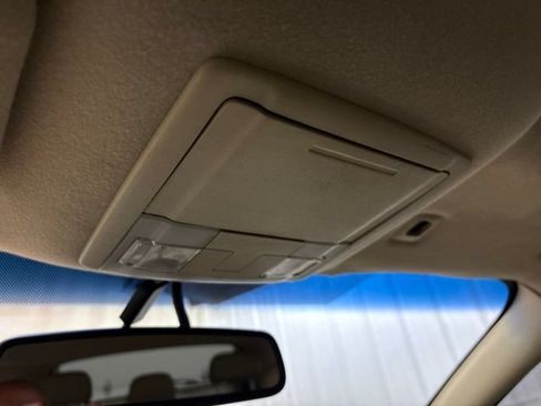 Used 2007 Ford Edge SEL FWD image 25