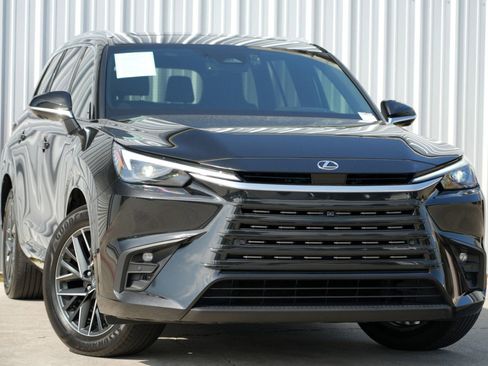 Used 2024 Lexus TX 350 FWD w/ Technology Package image 4