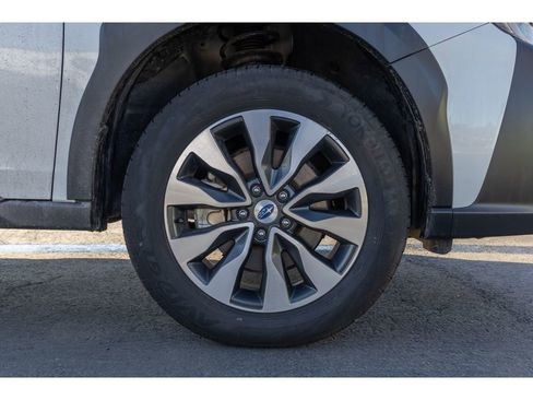 Certified 2024 Subaru Outback Limited image 9