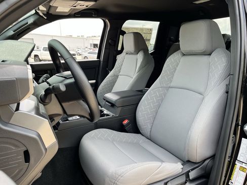 New 2026 Toyota Tacoma SR5 AWD/4WD image 22