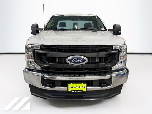 Used 2022 Ford F250 XL w/ Power Equipment Group image 2
