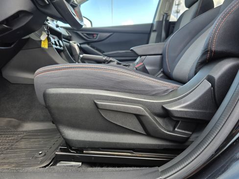 Used 2018 Subaru Crosstrek 2.0i Premium image 19