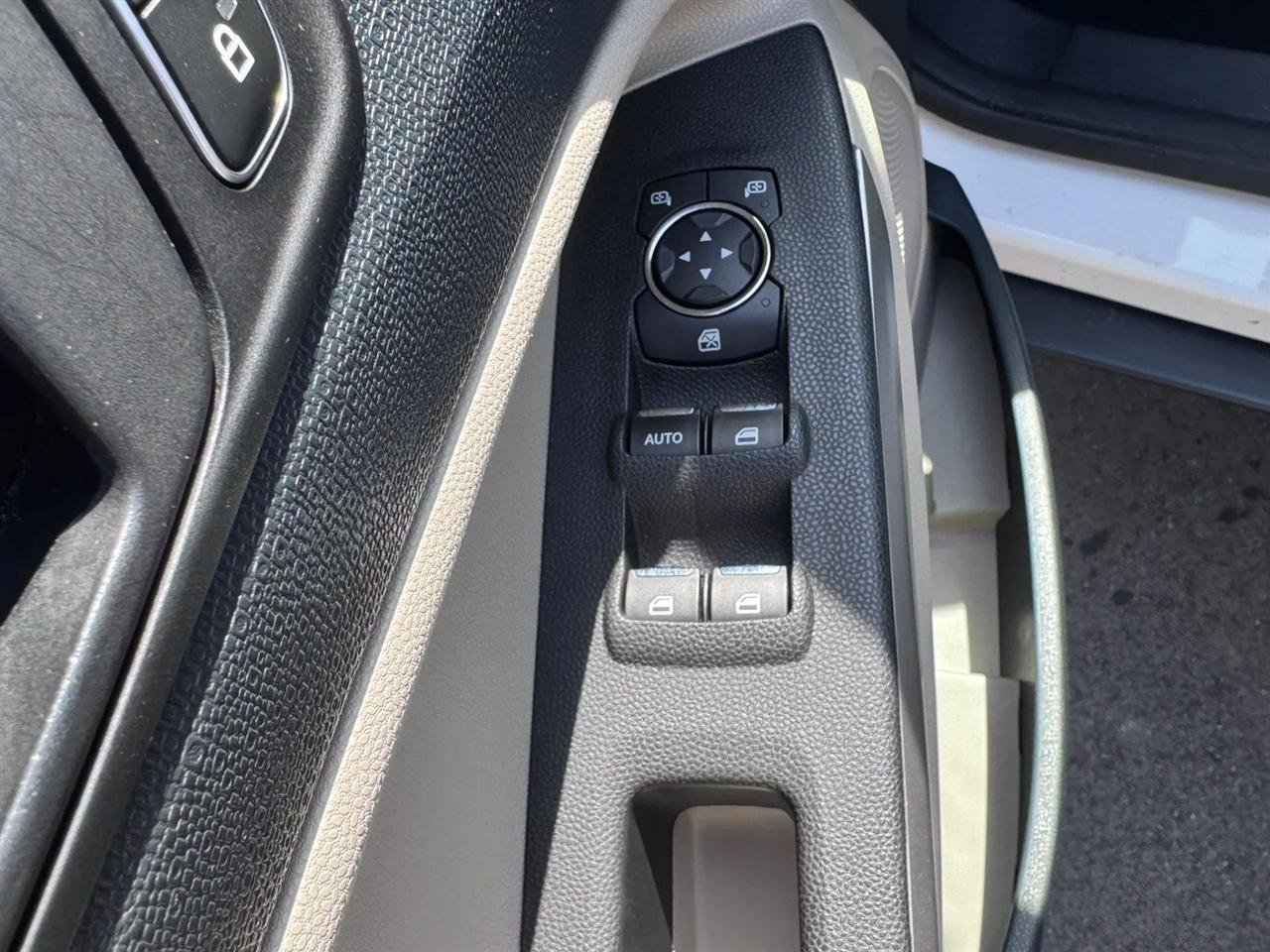 Used 2018 Ford EcoSport S FWD image 26