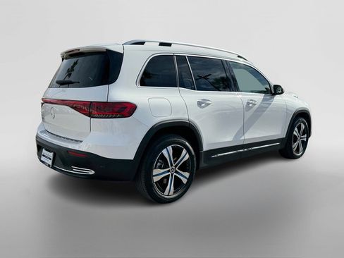 Certified 2023 Mercedes-Benz EQB 250+ w/ Exclusive Package image 5