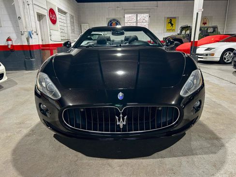 Used 2011 Maserati GranTurismo Convertible RWD image 17