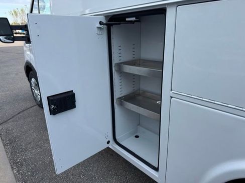 New 2026 Ford Transit 350 w/ Interior Upgrade Package RWD image 32