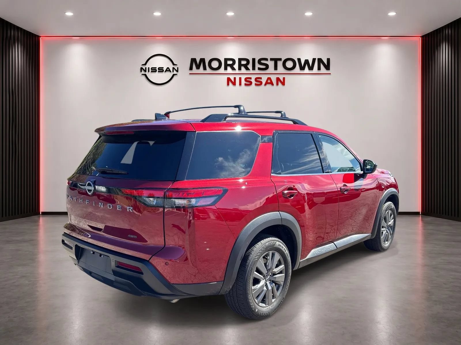 Used 2026 Nissan Pathfinder SV AWD/4WD image 3