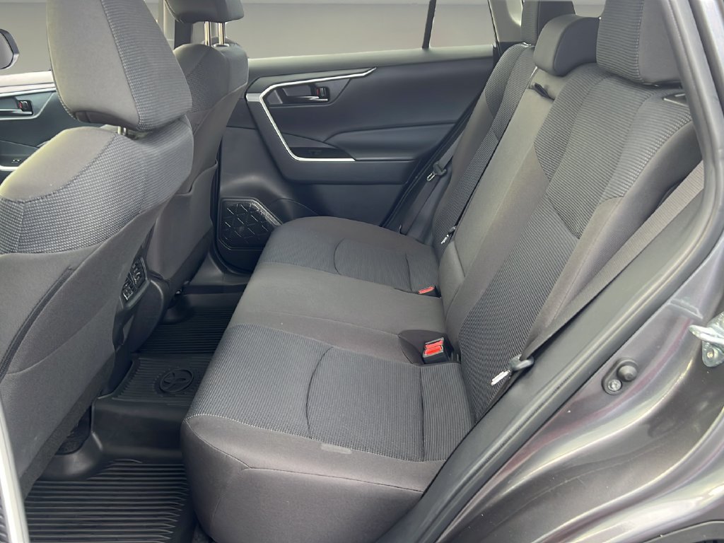 Used 2024 Toyota RAV4 LE FWD image 14
