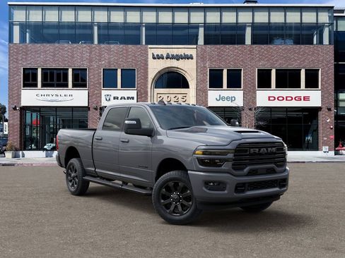 New 2026 RAM 2500 Laramie w/ Night Edition AWD/4WD image 5