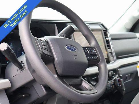 New 2026 Ford F250 XLT w/ XLT Premium Package AWD/4WD image 24