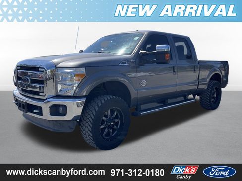 Used 2013 Ford F250 Lariat w/ Lariat Ultimate Pkg AWD/4WD image 3