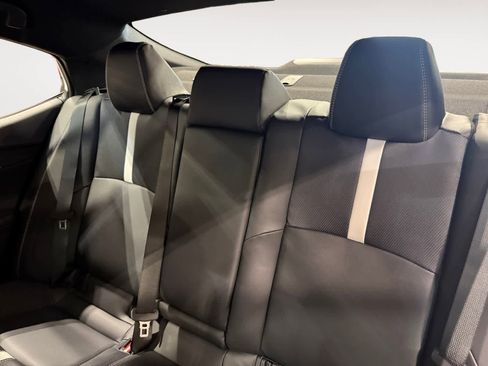New 2026 Toyota Camry Hybrid FWD image 13