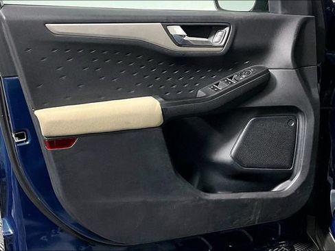 Used 2020 Ford Escape SE AWD/4WD image 25