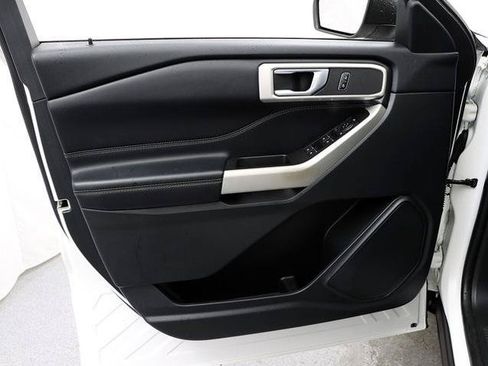 Certified 2022 Ford Explorer XLT AWD/4WD image 23