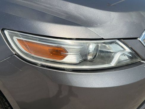 Used 2011 Ford Taurus SEL w/ 201A Rapid Spec Order Code FWD image 12