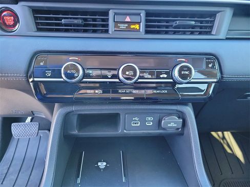 Certified 2025 Honda Pilot EX-L image 38