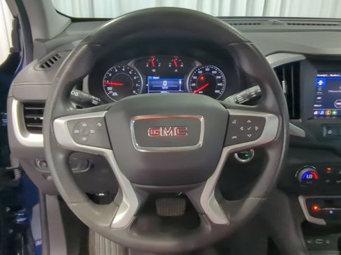Used 2023 GMC Terrain SLE w/ Driver Convenience Package FWD image 22