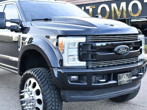 Used 2019 Ford F450 Limited image 24