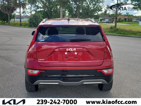 New 2026 Kia Niro Wind FWD image 5