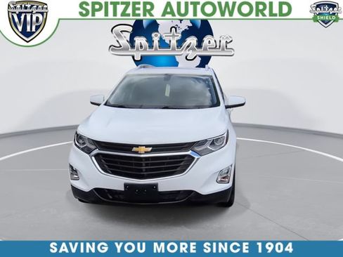 Used 2018 Chevrolet Equinox LT w/ Sun & Infotainment Package FWD image 3