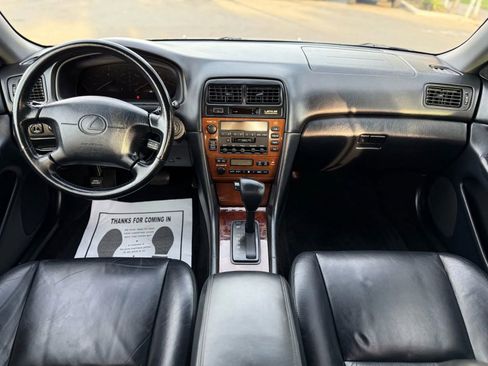 Used 2001 Lexus ES 330 image 19