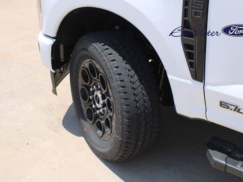 New 2026 Ford F350 Lariat w/ Black Appearance Package AWD/4WD image 5
