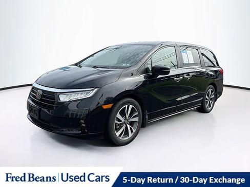 Used 2021 Honda Odyssey Touring image 3