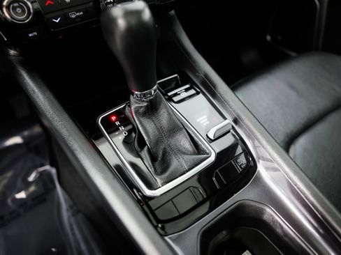 Used 2022 Jeep Compass Latitude w/ Sun and Sound Group image 28